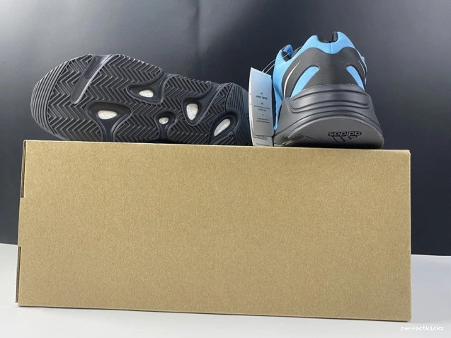GZ3079 Yeezy MNVN Boost 'Bright 700 ADIDAS Cyan' 0715